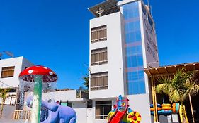 Hotel Gran Marquez